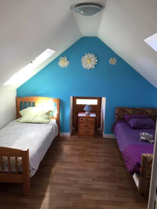 Meuble Sur L'Ile De Tascon A 300 M De La Plage Saint-Armel Exterior foto